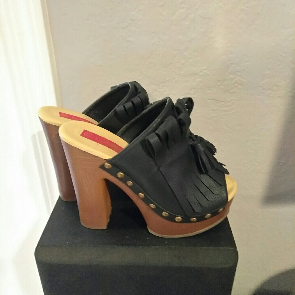 Cute heels